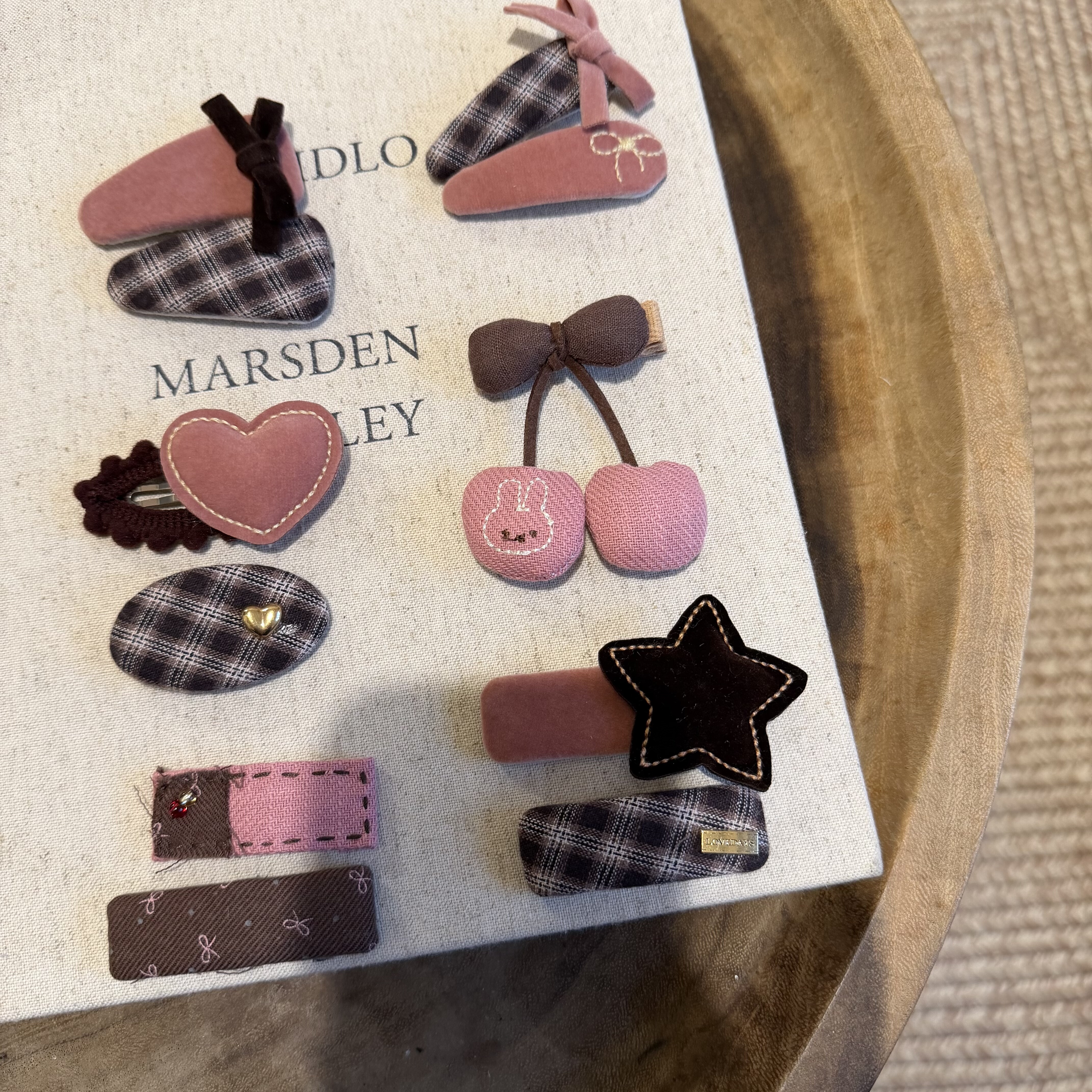 韩系可爱布艺樱桃发夹儿童 丝绒秋冬边夹刘海夹 格纹后脑勺碎发夹