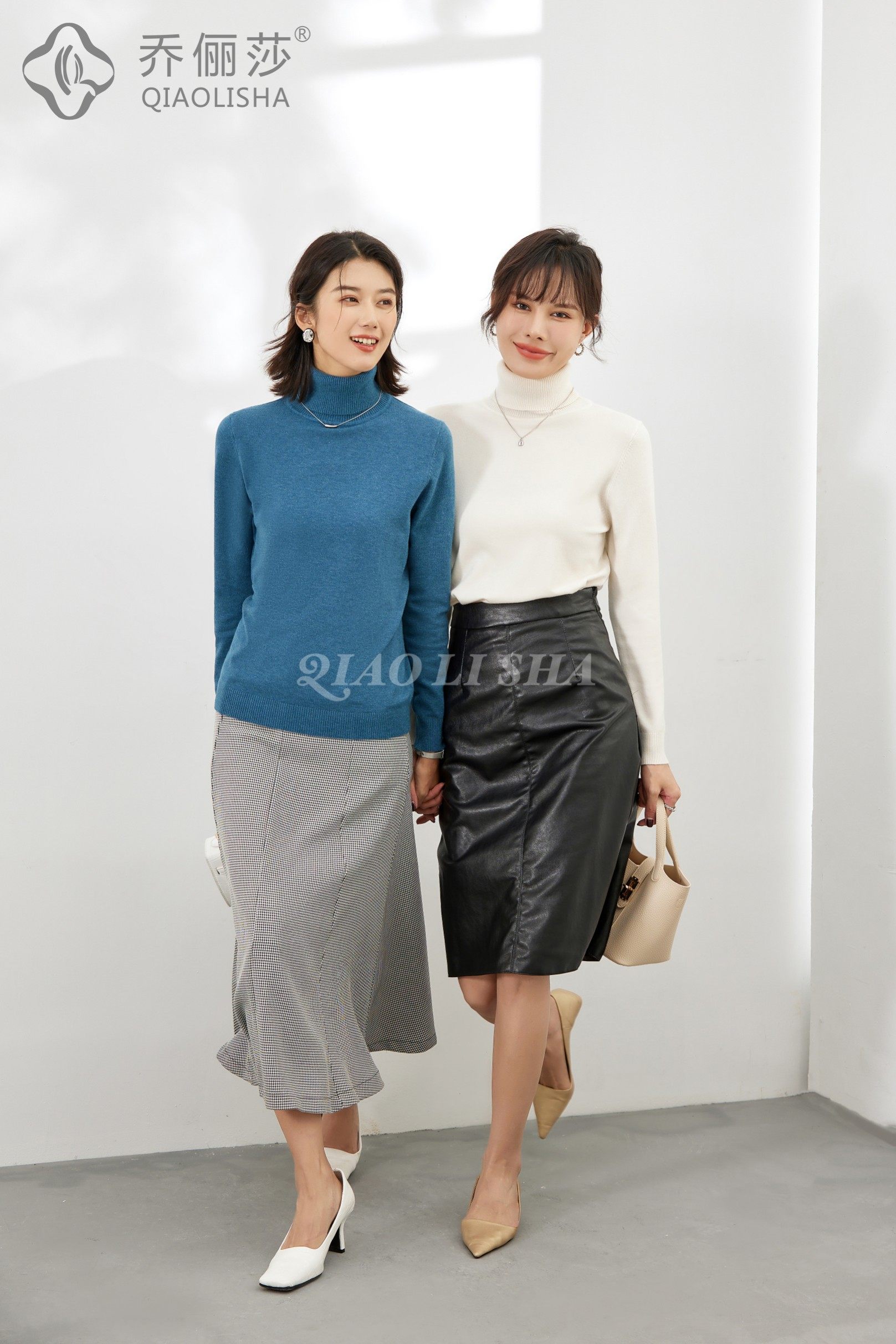乔俪莎秋冬高领毛衣女修身显瘦打底衫内搭针织上衣2311高弹魔术衣