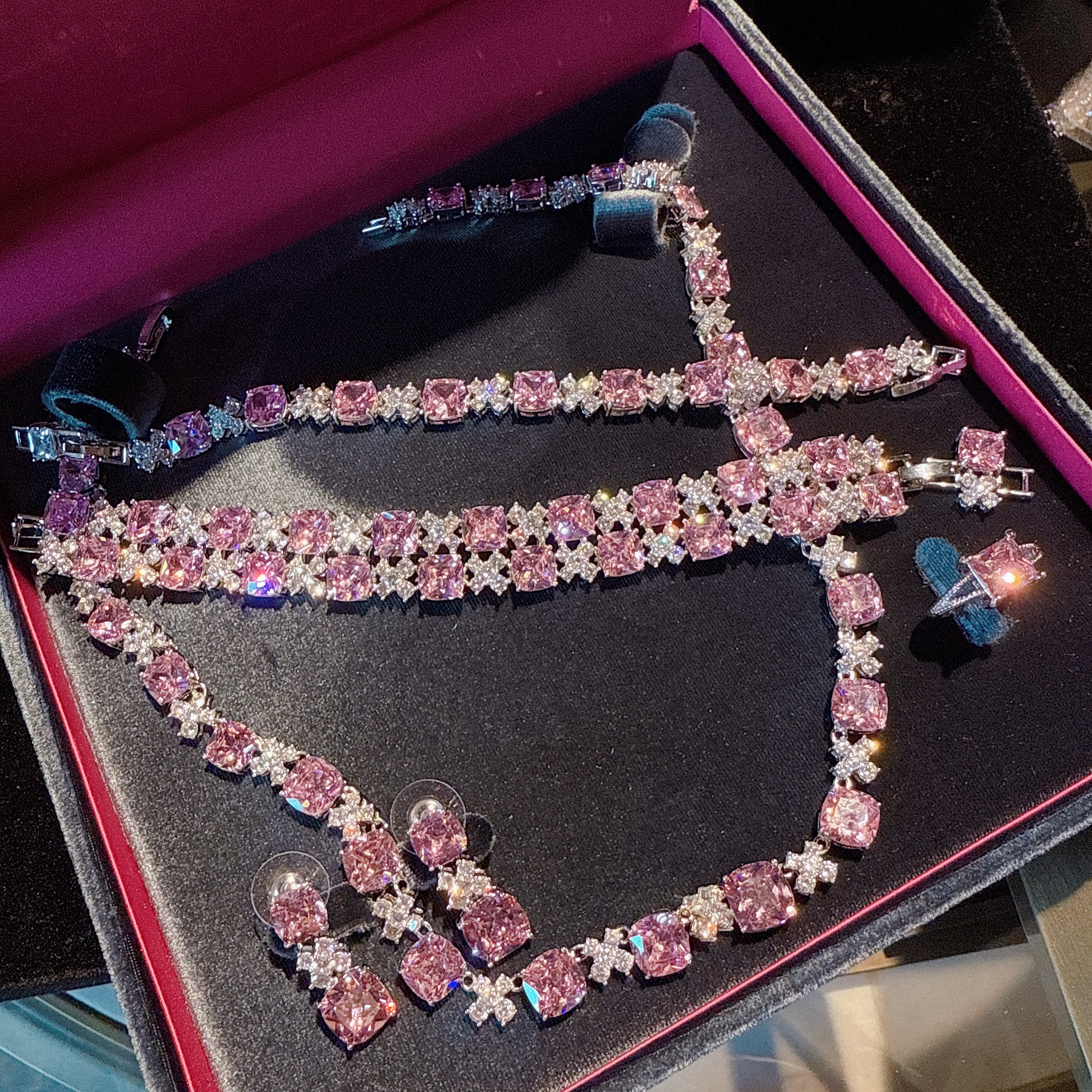 莫桑比克粉水晶花朵宝石项链 凝香粉黛 帕帕拉恰花瓣粉钻手链套装