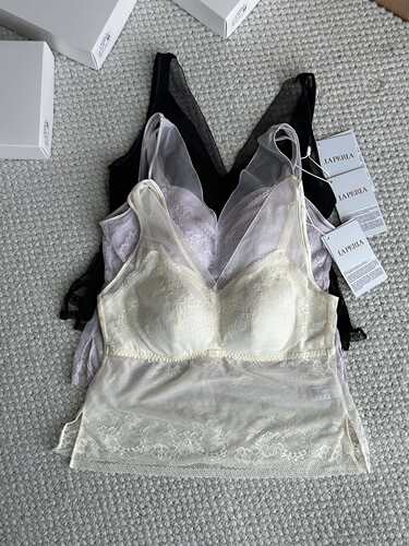 LAP贵妇女士新款法式蕾丝美背打底背心 带胸垫薄款性感内衣111530