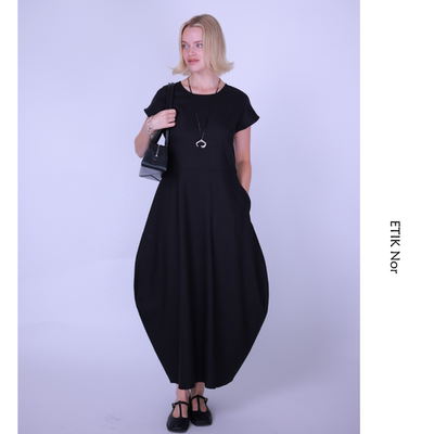 ETIK Nor瑞典短袖弹力麻花瓶连衣裙