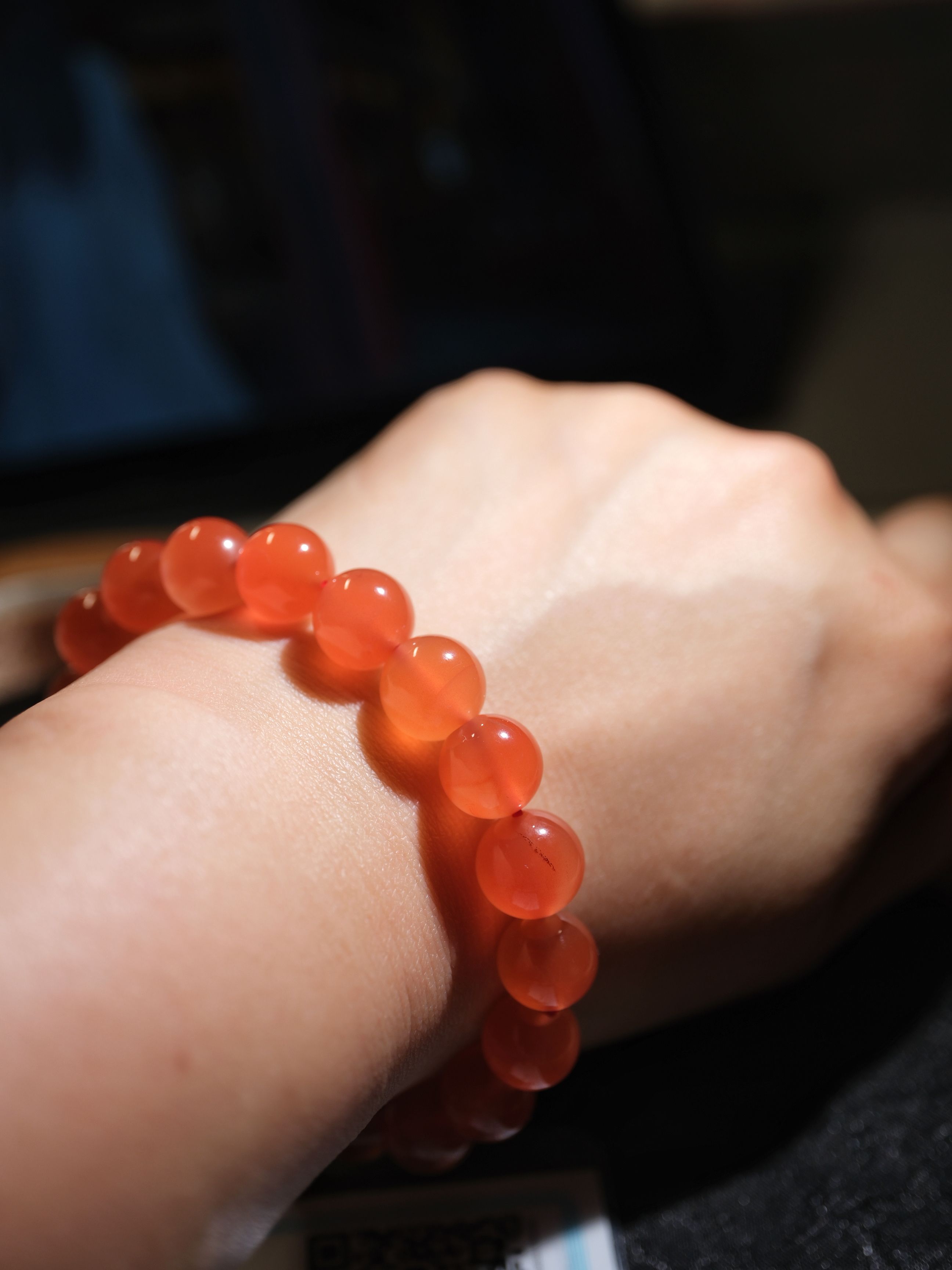 【一物一图】10.5mm保山河湾料冰红南红手串～16手围