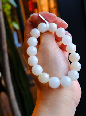 【一物一图】11.8mm新疆且末料糖白和田玉手串～15手围