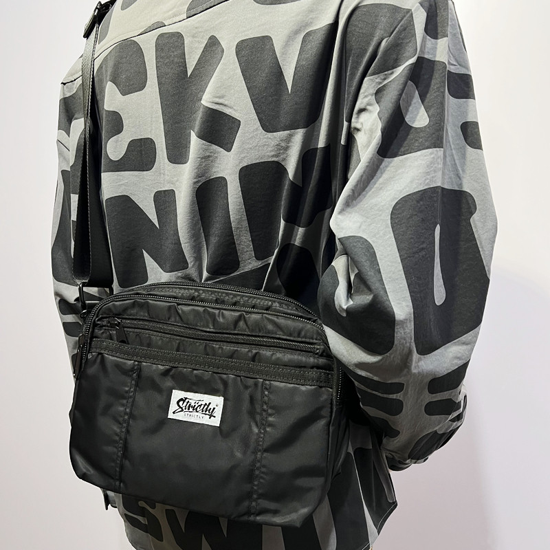 strictly原创街头潮牌男单肩包帆布防水日系简约大容量ipad斜挎包