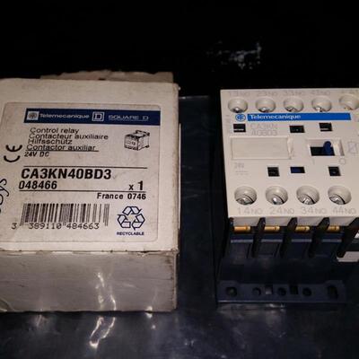 直流接触器 CA3KN40BD3 DC24V 4A 4NO现货议价询价