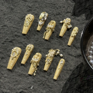 纯手工穿戴甲超长满钻爆闪金色美甲暗金流苏气场霸气 130