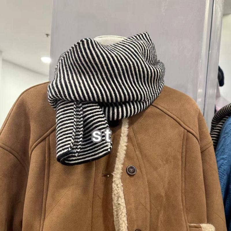 经典黑白条纹针织围巾