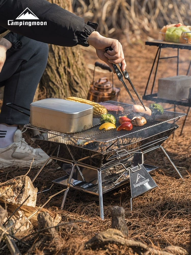 Портативная стойка для барбекю Кормана на открытом воздухе из нержавеющей стали у древесной плиты барбекю на гриле жареные дикие барбекю
