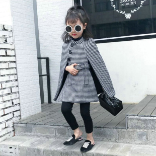 儿童装女童2026秋冬新款小香风宝宝千鸟格呢子加厚披风斗篷连衣裙