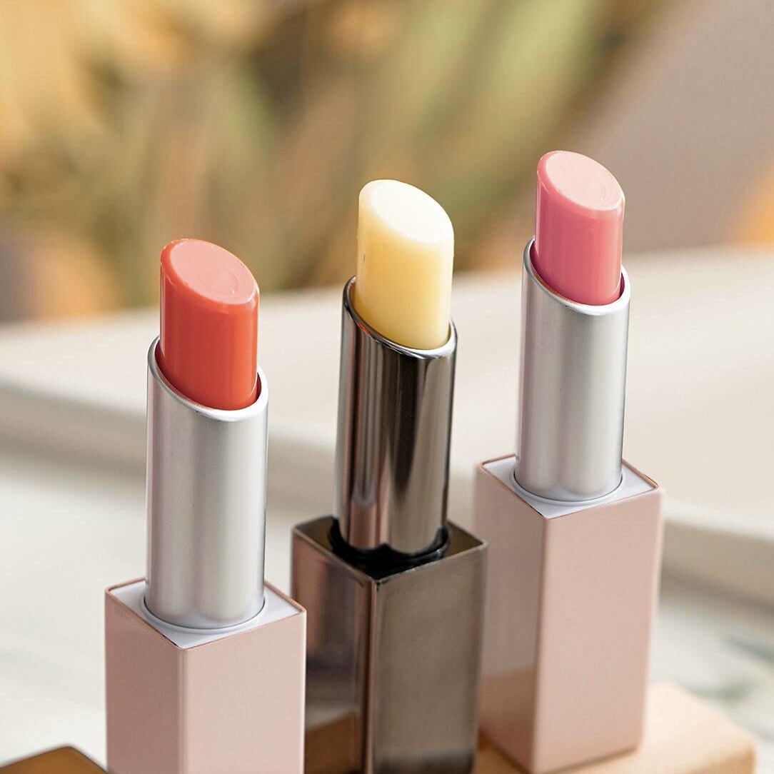 男女都适用护唇膏保湿唇部护理温感变色甜心护唇膏润唇膏口红