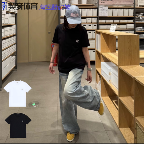 Ny经典小标刺绣t恤百搭潮流情侣