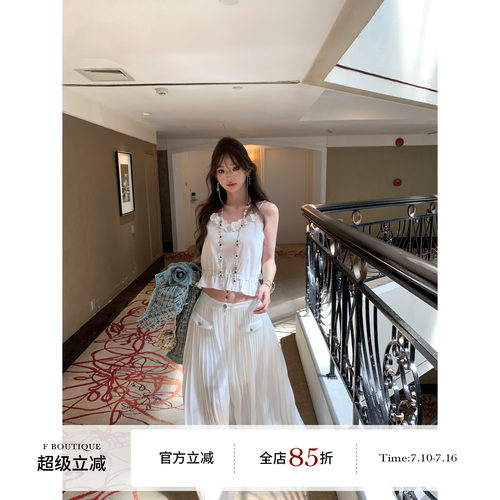 F boutique「山茶絮语」独家自线开模压花工艺手缝钻立体花朵吊带