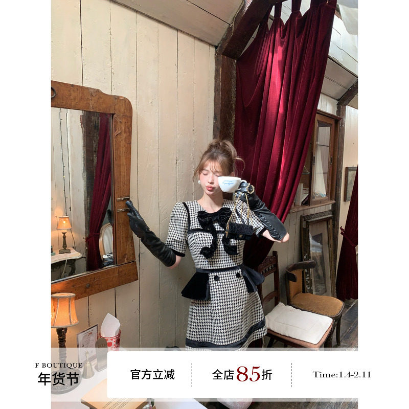 F boutique「baby看秀裙」高定款复古千鸟格蝴蝶结胸针丝绒连衣裙,女装/女士精品,毛呢外套,淘宝优惠券,粉丝福利购,淘宝优惠卷