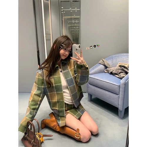 F boutique【6折宠粉】麦麦同款m1u绿咖50羊毛格纹撞色衔棉套装