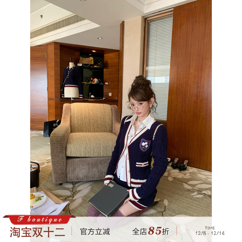 F boutique 小香中古徽章刺绣山羊绒针织开衫+polo套头衫+半裙
