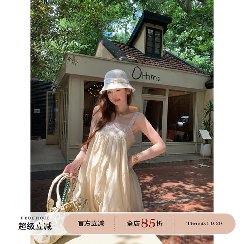 F boutique「南法庄园」法式无束缚感天丝抽皱花苞水溶蕾丝连衣裙