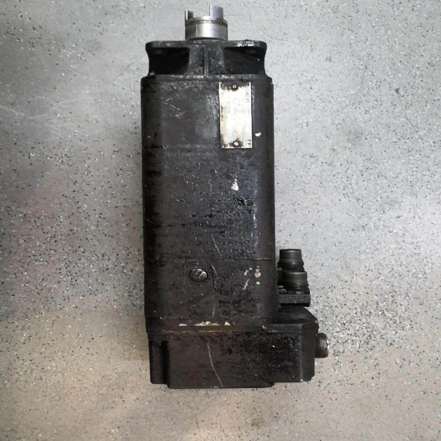 议价1FT5066-1AC71-4FA0西门子伺服电机实物拍询价