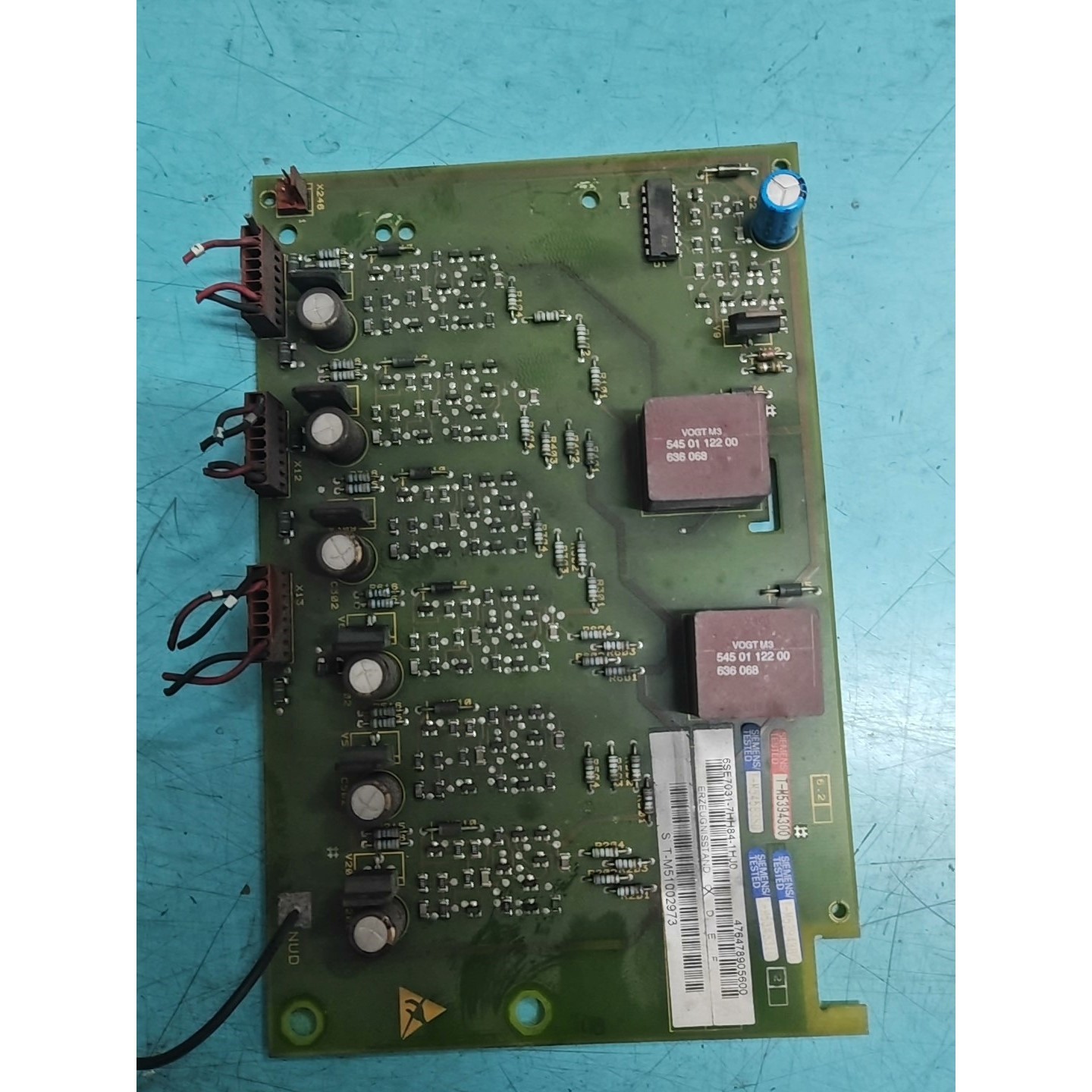 拆机西门子变频器驱动板6SE7031-7HH84-1HJ0询价