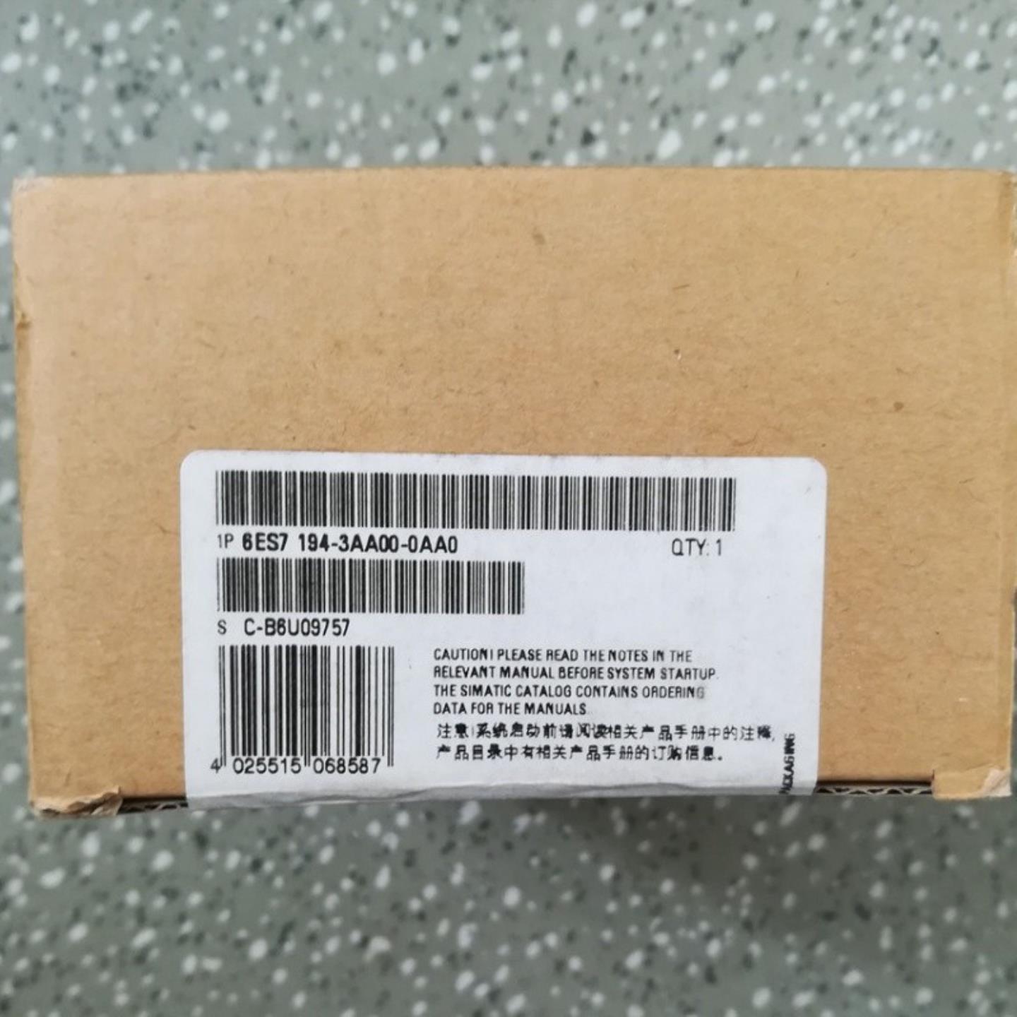 西门子6ES7194-3AA00-0BA0原装ET200终端连接器6ES71943AA00询价