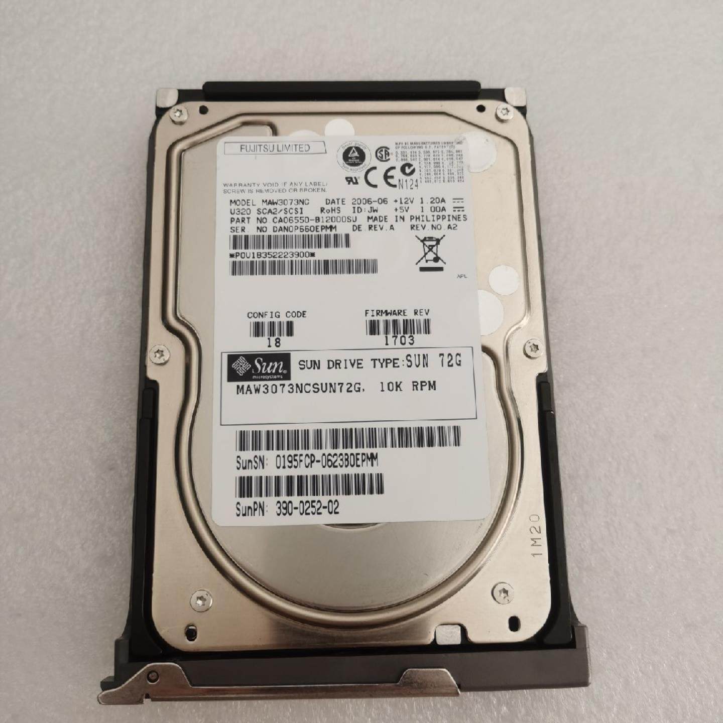 SUN 72G 10K SISC 硬盘390-0252 390-0174 390-0265 390-0252询价