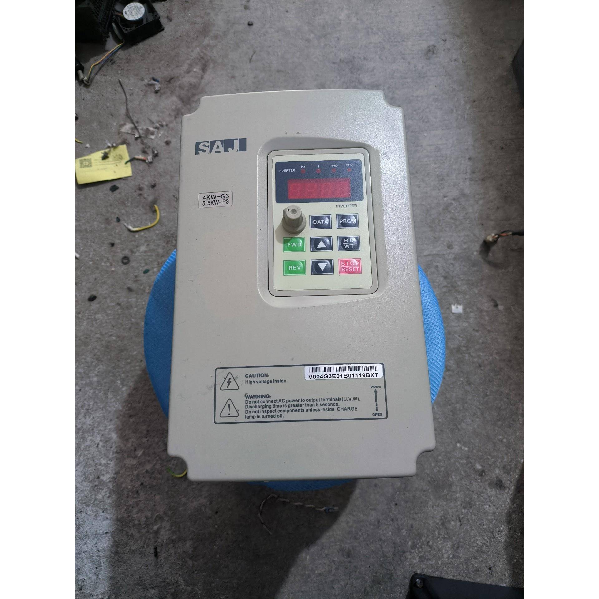 拆机三晶变频器V004G3V5R5P3 拆机包好质量保议价询价