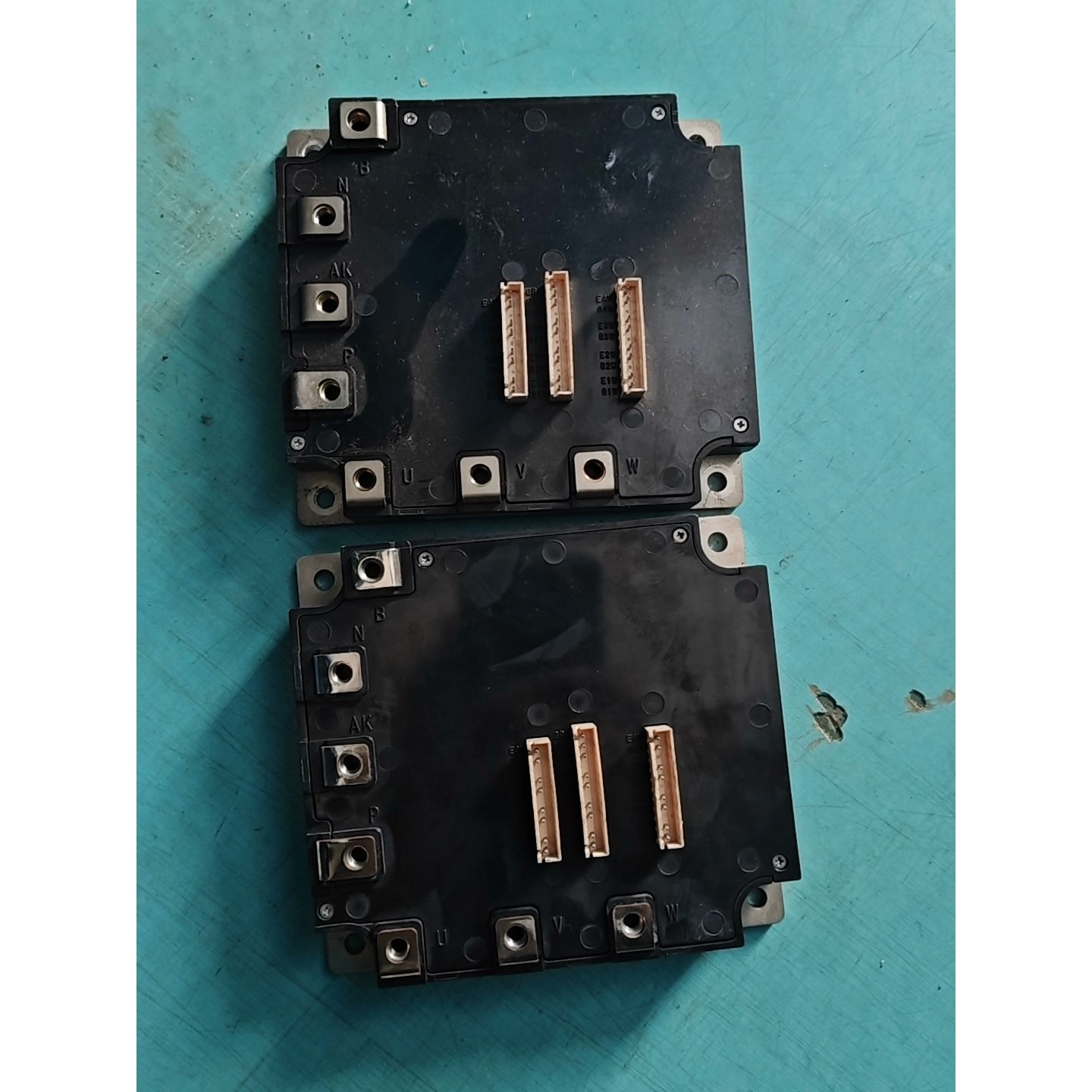 三菱模块 CM75YE13-12F 安川G7变频器逆变模块询价