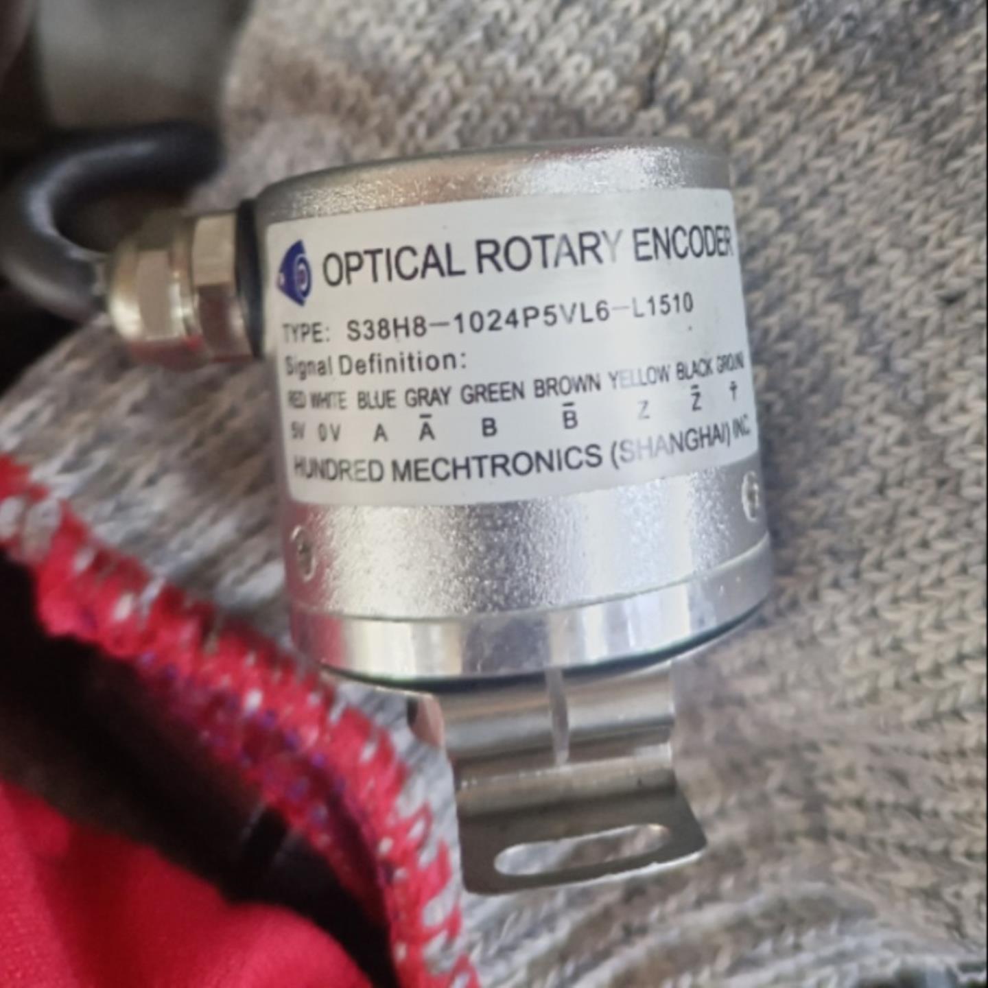全新S38H8-1024P5VL6-L1510增量式光电旋转编码器询价