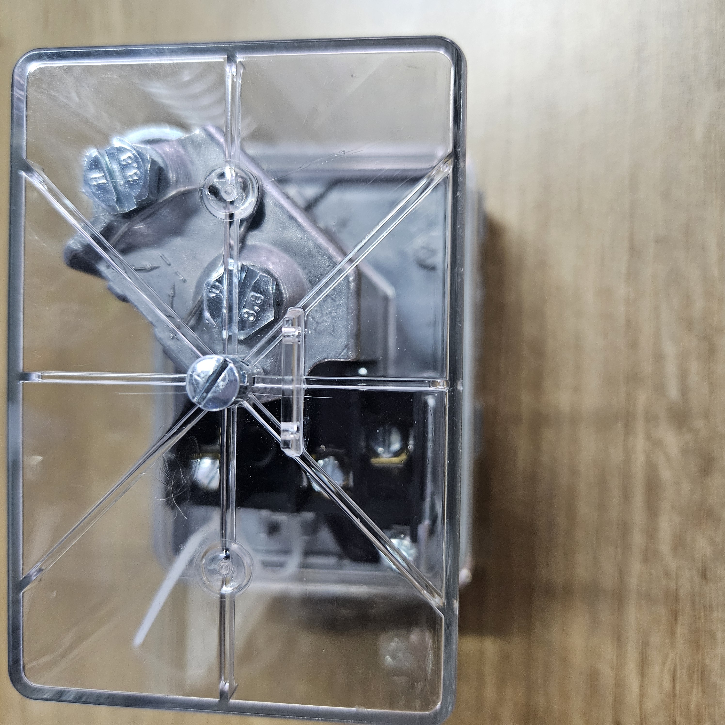 FF4-32DAH 2-32bar 压力开关全新现货议价询价