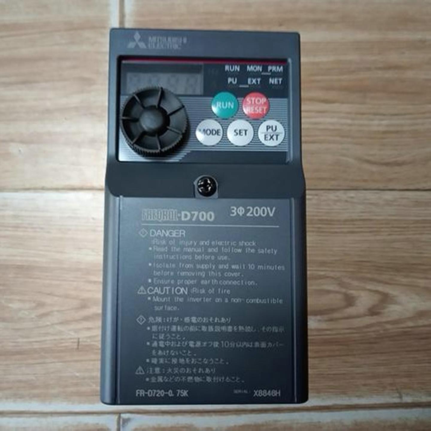 议价出售三菱变频器 FR-D720-075K 质保顺丰包邮现货实拍询价