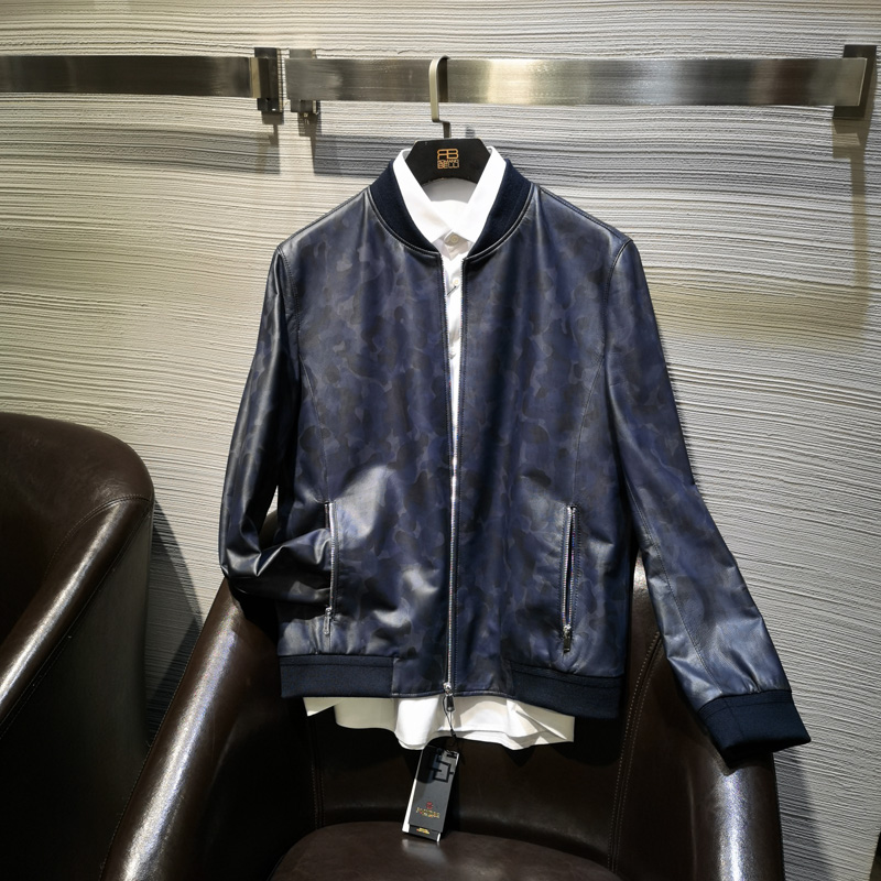 时尚迷彩棒球领皮衣男士秋冬新款休闲帅气真皮绵羊皮夹克外套方仕