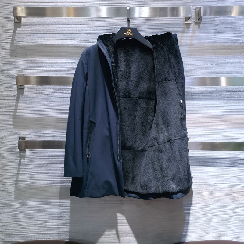 时尚连帽兔毛内胆尼克服