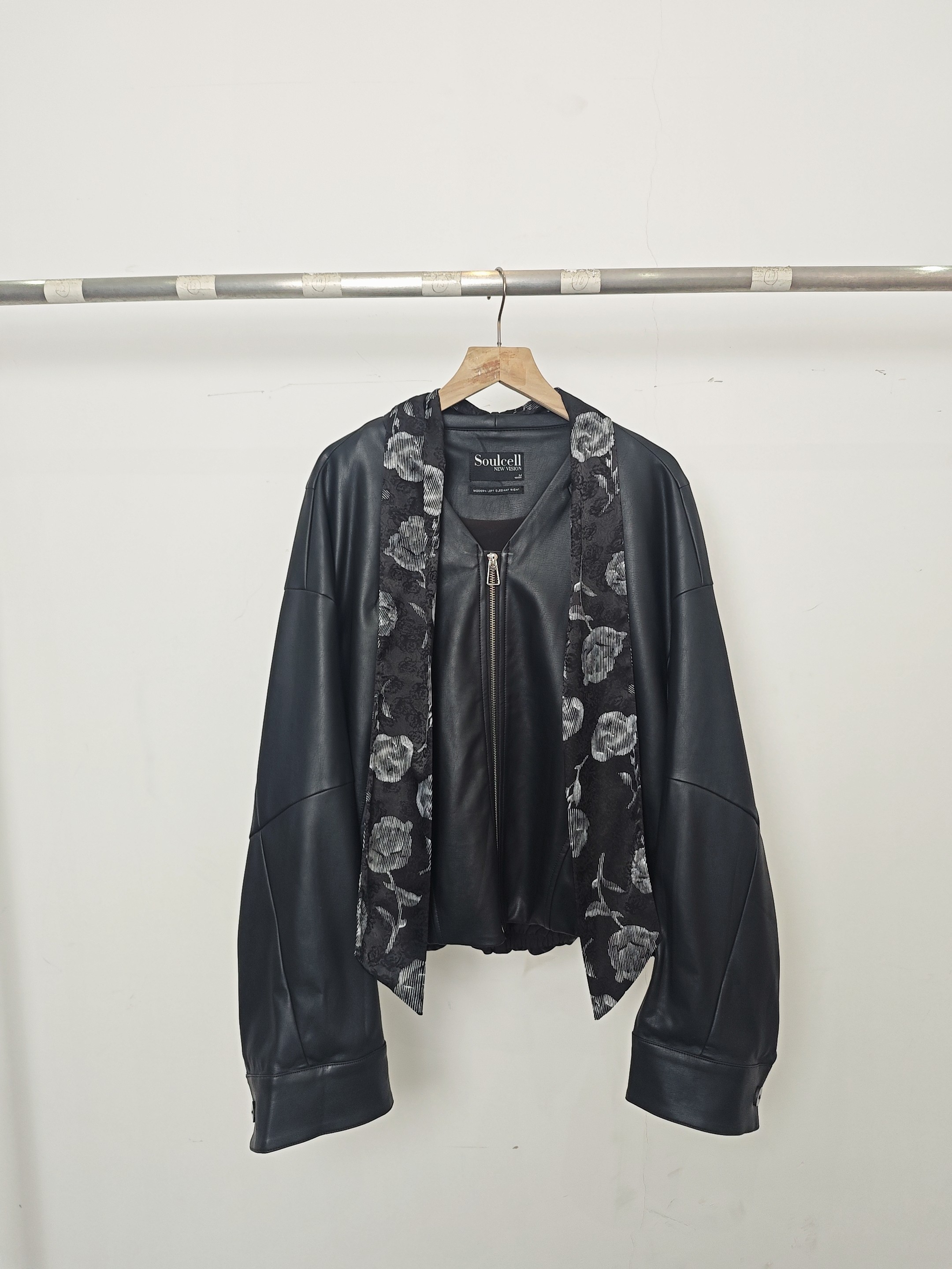 苏系列＆专柜25秋款 带飘带 个性时尚皮外套 6720201,女装/女士精品,皮衣,淘宝优惠券,粉丝福利购,淘宝优惠卷