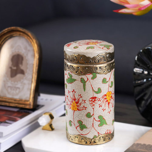 越南进口手绘陶瓷古典收藏工艺品