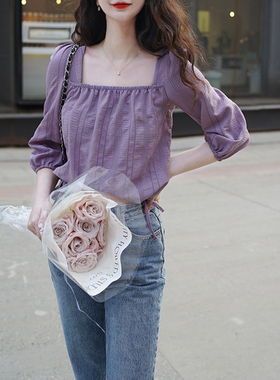 2024夏法式淡紫色肌理感方领度假风蝴蝶结正肩泡泡袖短款小衫女