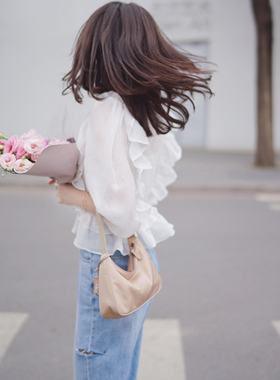 2024白色仙女荷叶边七分袖防晒V领闪亮偏光高级感上衣宽松雪纺衫