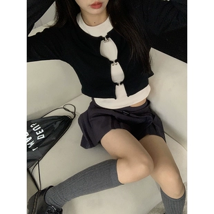 2023年新款 t恤女春季 上衣两件套女装 黑色修身 红人馆长袖 辣妹短款