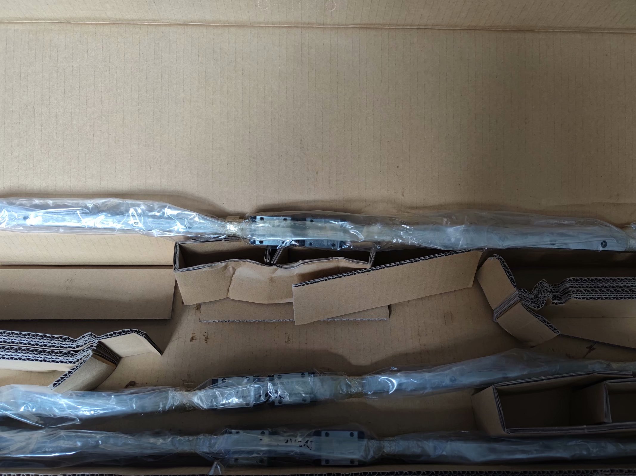 K47-M2276-S0X 雅马哈YV100II X轴原厂导轨滑块全新