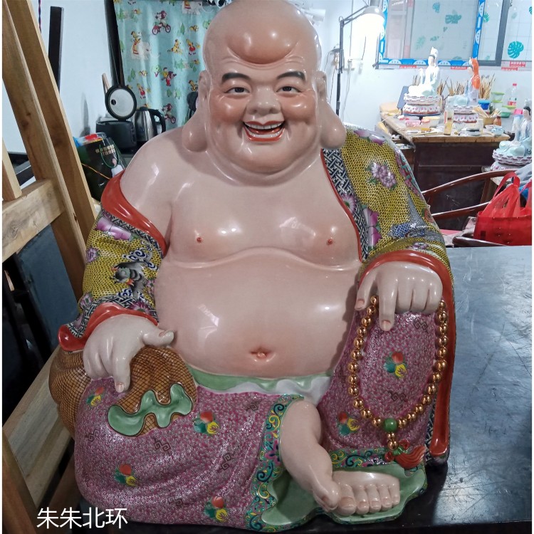 22寸精品陶瓷弥勒佛像摆件设家居店铺客厅招财哈哈罗汉笑佛装饰品
