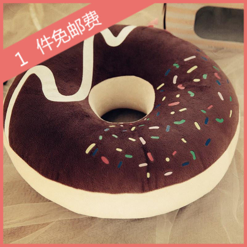 日式巧克力甜甜圈單孔美臀透氣毛絨坐墊餐椅墊汽車抱枕辦公室靠墊在類目 居家布藝, 靠墊/抱枕中 - 來自Buy2taobao.com提供專業的淘寶代購服務