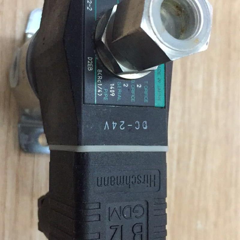 询价原装日本 AG31-02-2 02EB DC24V不锈钢耐腐蚀电磁阀0.议价