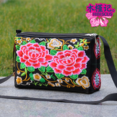 2025新款 女士包包民族风刺绣花斜挎包中老年复古布包休闲单肩包