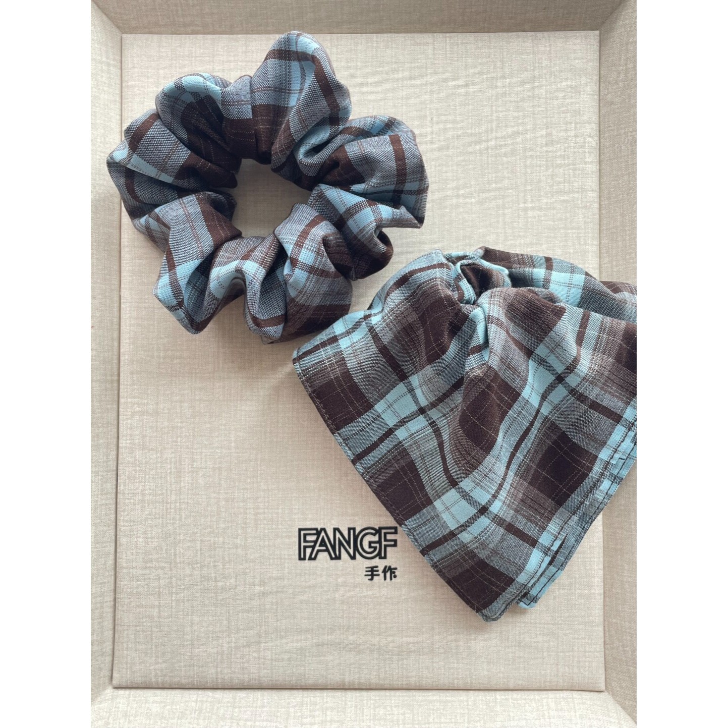 薄荷生巧文艺格纹大肠发圈韩系气质扎发头绳方巾丝