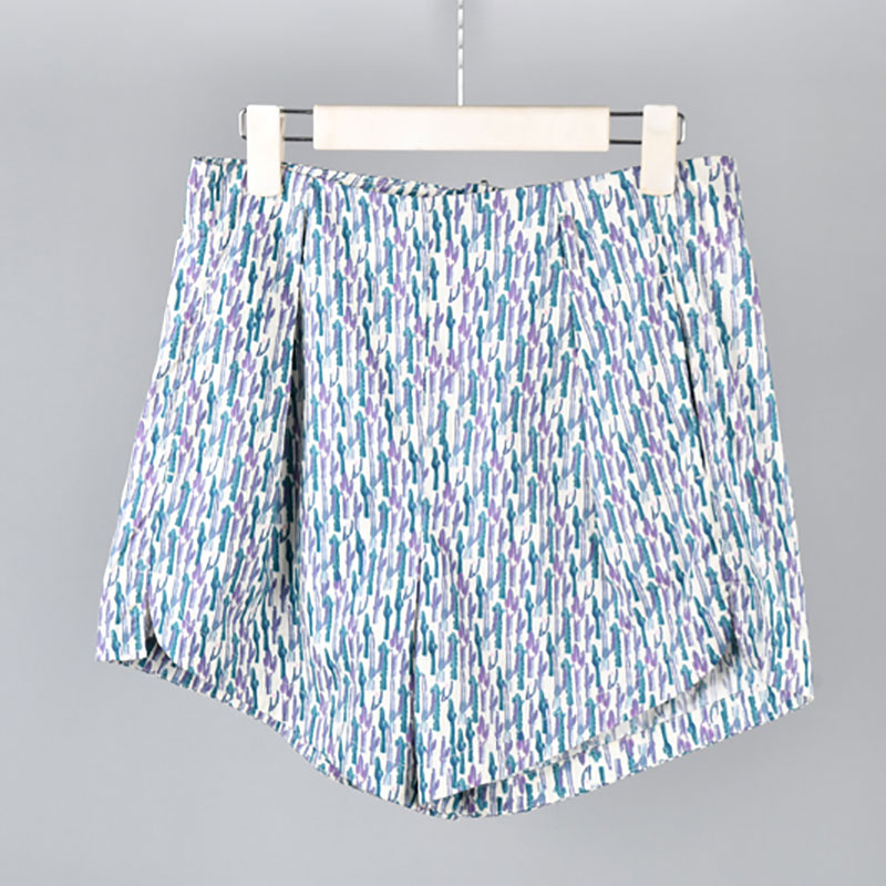 品牌折扣正品夏季休闲宽松花色时尚潮个性显瘦气质短裤女裤子