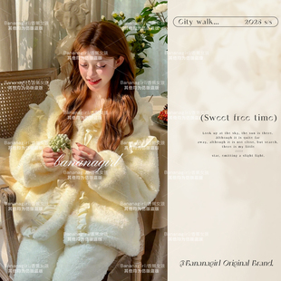 Bananagirl韩版家居服新款长袖加厚珊瑚绒公主风套装冬装睡衣女士