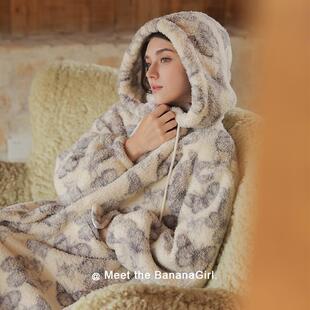 Bananagirl女士冬季新款珊瑚绒加厚保暖简约睡袍两件套大码家居服