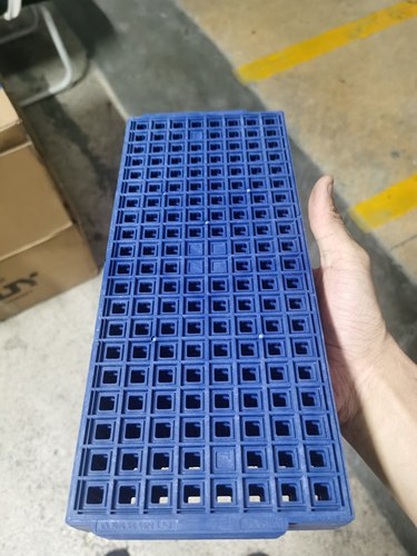 IC托盘tray盘QFP44 QFP64 QFP10*10*1.0 160格 全蓝色耐75度 微芯