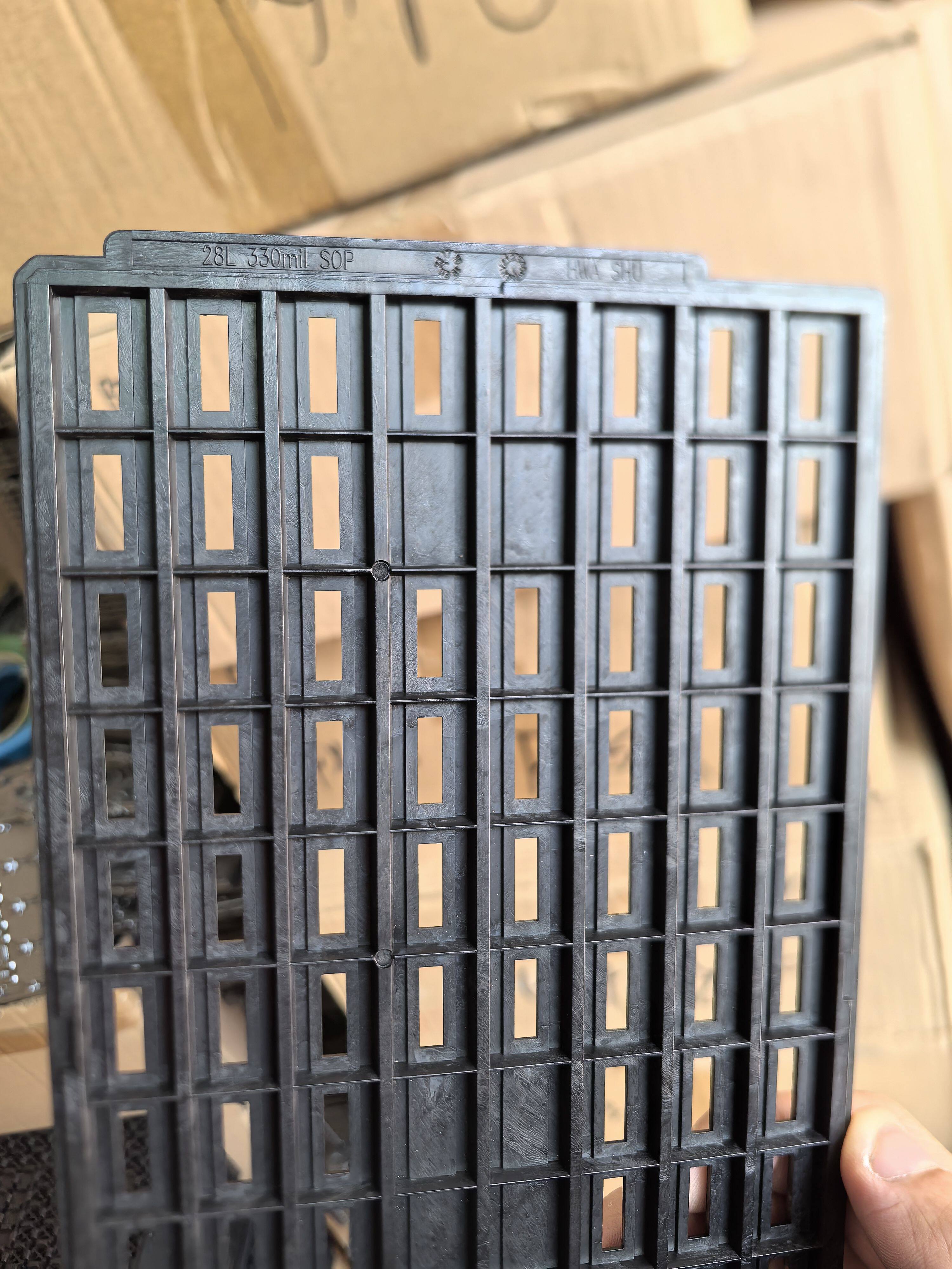 SOP28 28L 330mil. HWASHU