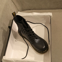 Martens, короткие сапоги в английском стиле со шнурками, в британском стиле, из натуральной кожи