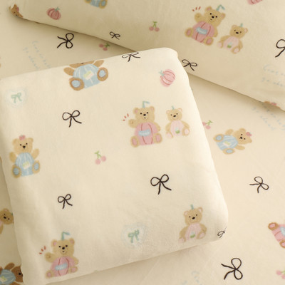 可爱温柔小熊珊瑚绒卡通儿童床单