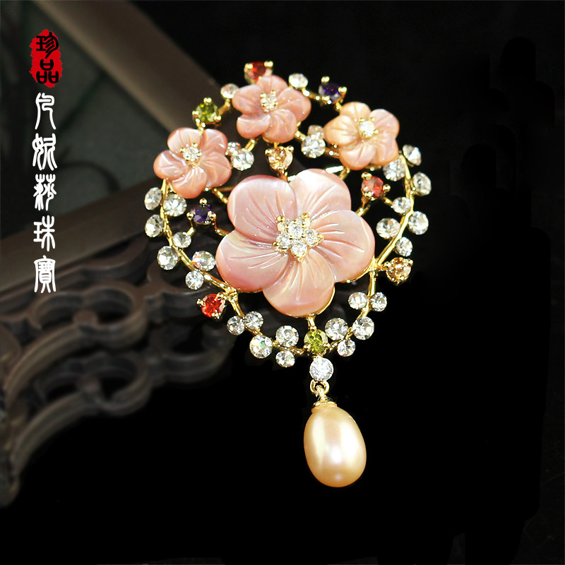 凡妮莎韩国进口精致时尚芳菲桃花水晶珍珠大衣胸针胸花别针女 I22